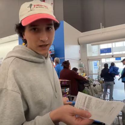 Un español enseña lo que cuesta hacer la compra en un supermercado barato de EEUU: ojo al precio del papel higiénico