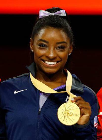 Biles, de oro.