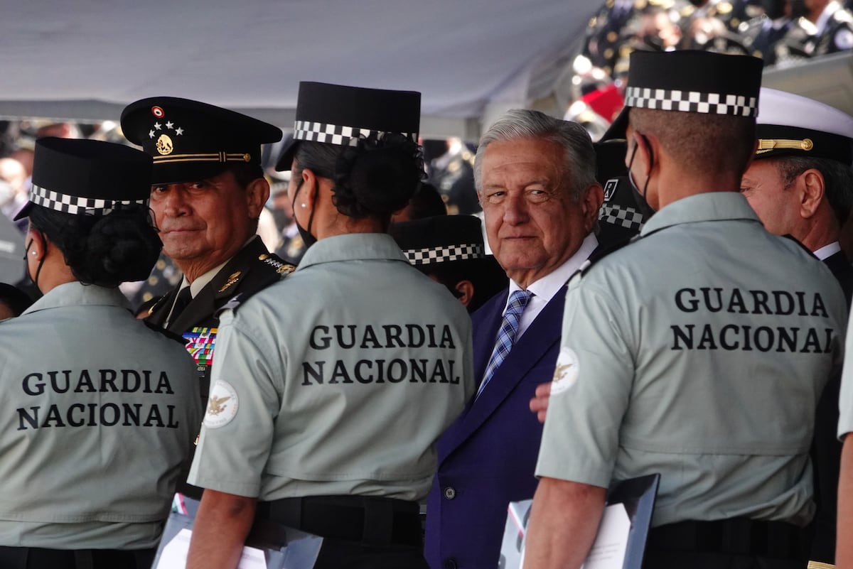 López Obrador califica de «grave error» el proyecto de la Corte Suprema de anular el traspaso de la Guardia Nacional al Ejército López Obrador califica de «grave error» el proyecto de la Corte Suprema de anular el traspaso de la Guardia Nacional al Ejército