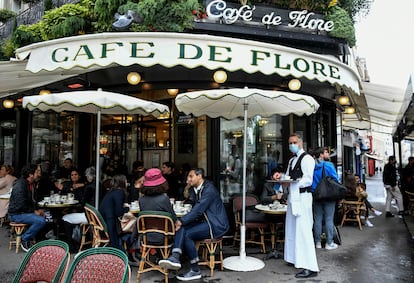The terrace of the Café de Flore in Paris this Thursday.