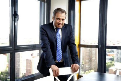 Antonio Miguel Carmona, el sábado en su casa durante la entrevista.
