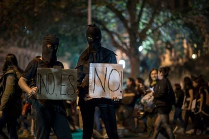 Protesta en Santiago de Chile convocada por el movimiento Ni una menos, en 2018.  
