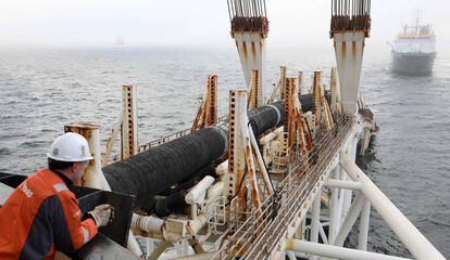 Imagen de archivo de la construcción del Nord Stream 2 en el mar Báltico.