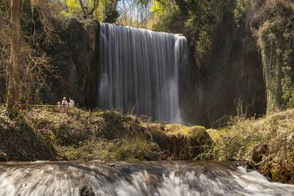 Vista de La Caprichosa, una de las cascadas del Monasterio de Piedra, espacio natural que acaba de reabrir sus puertas en Nuévalos (Zaragoza).