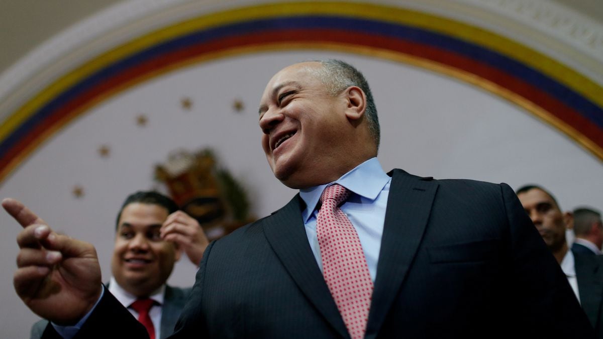 Diosdado Cabello: Veinte expresidentes consideran un “grave atropello” la sentencia que obliga a ‘El Nacional’ a pagar la multa millonaria al chavismo |  International