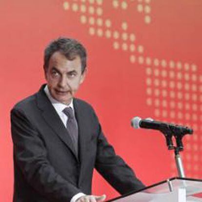 El presidente del Gobierno, José Luis Rodríguez Zapatero, pronuncia su discurso durante la inauguración del Día de Honor de España en la Exposición Universal de Shanghái.