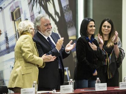 La periodista Lydia Cacho en el acto de disculpa pública.