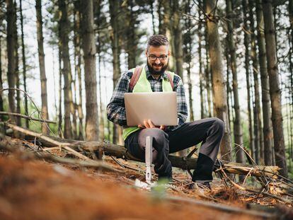 En WorkInLan se presentan las conclusiones del 'Libro Blanco del Empleo en Euskadi'. Un adelanto: las profesiones relacionadas con la integración, la tecnología y el cambio climático son las que tendrán más salidas.