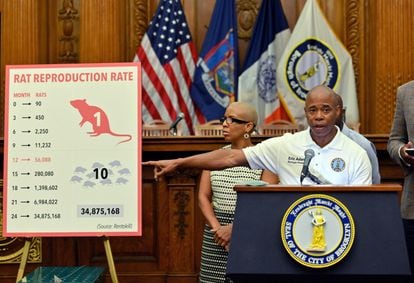 Eric Adams, entonces presidente del condado de Brooklyn, anunciaba en septiembre de 2019 los resultados de un programa piloto contra las ratas.