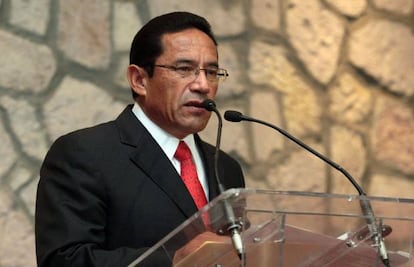 Alberto Reyes Vaca, durante su toma de posesión como Secretario de Seguridad Pública de Michoacán, en mayo de 2013.