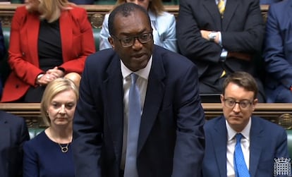 El entonces ministro de Economía del Reino Unido, Kwasi Kwarteng, anunciaba el 23 de septiembre en la Cámara de los Comunes la nueva rebaja fiscal.