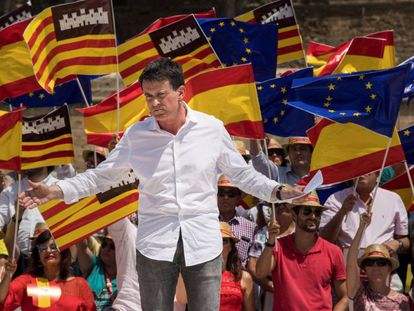 Manuel Valls participa en el acto de la Plataforma España Ciudadana en Palma de Mallorca.