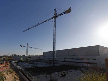 Obras de la Ciudad de la Tele en Tres Cantos, Madrid.