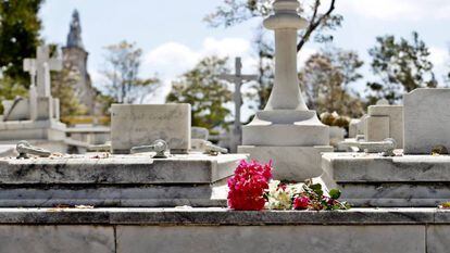 Tumba del ajedrecista José Raúl Capablanca, en el cementerio Colón de La Habana.