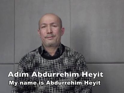 Un hombre identificado como Abdurehim Heyit, en un vídeo difundido por la emisora en turco de China Radio Internacional.