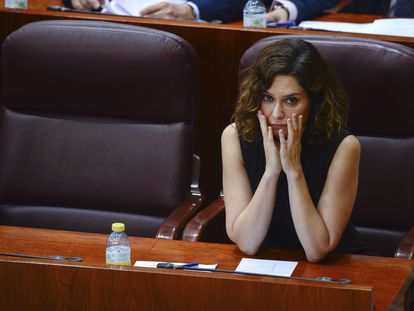 La presidenta de la Comunidad de Madrid, Isabel Díaz Ayuso, en la sesión de control del pleno de la Asamblea de Madrid.