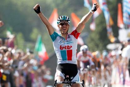 El ciclista belga Gilbert se proclama campeón de la Flecha Valona.