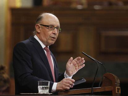 Cristobal Montoro abre el debate de Presupuestos para el 2017. 