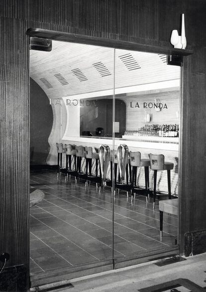 Una imagen de la barra de La Ronda, el bar del antiguo Hilton.
