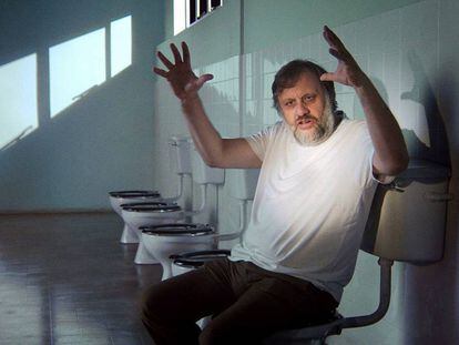 Slavoj Zizek, comentando 'La chaqueta metálica', de Stanley Kubrick, en el documental 'Guía ideológica para pervertidos'.