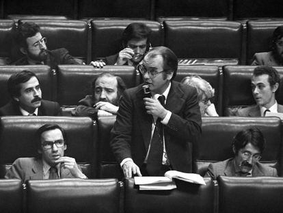 Vida Soria, en una intervención en el Congreso en 1980.