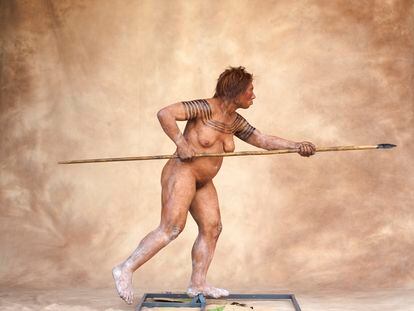 Una mujer neandertal recreada por los artistas holandeses Adrie y Alfons Kennis.