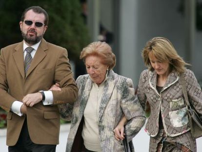 Jesús Ortiz, Menchu del Valle y Henar Ortiz.