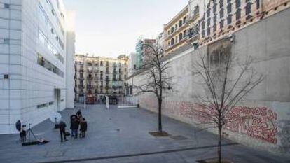 El espacio donde el Ayuntamiento propone que crezca el Macba o el CAP.