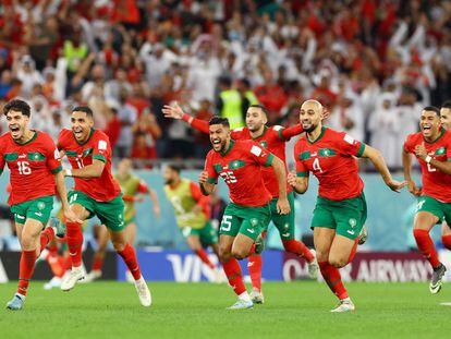 Los jugadores de la selección de Marruecos celebran su victoria en la tanda de penaltis ante España, en los octavos de final del pasado Mundial.