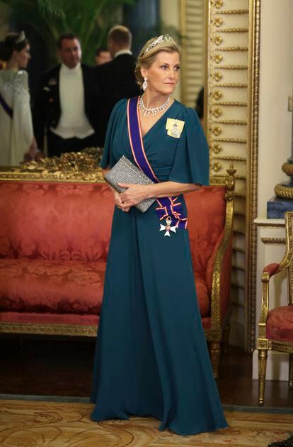 La condesa de Wessex durante el banquete oficial organizado en el palacio de Buckingham, este martes en Londres. 