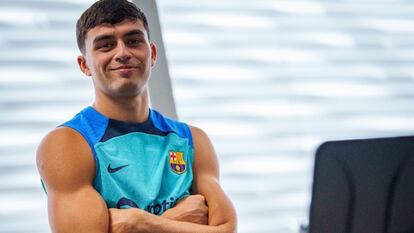 Pedri durante el reconocimiento médico con el Barcelona.