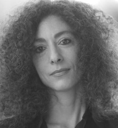 La escritora Leila Guerriero.
