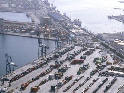 Imagen de la terminal de contenedores del puerto de Las Palmas.