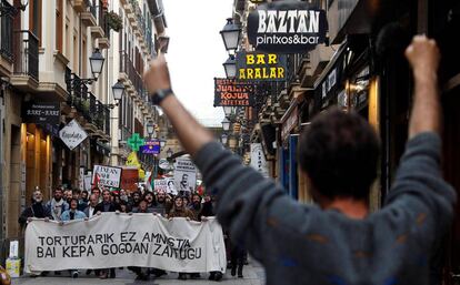 Una imagen del rodaje de 'Patria' en San Sebastián.