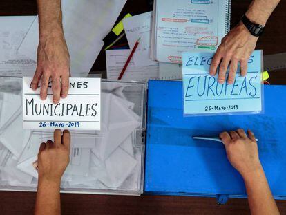 Urnas en las elecciones municipales y europeas en la Comunidad Valenciana. 