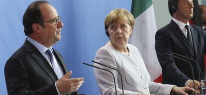KNO45 BERL&Iacute;N (ALEMANIA) 27/06/2016.- La canciller alemana, Angela Merkel (c), el presidente franc&eacute;s, Fran&ccedil;ois Hollande (izq), y el primer ministro italiano, Matteo Renzi.