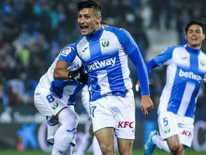 Óscar Rodriguez celebra uno de sus goles.