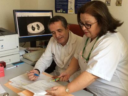 El doctor Bartomeu Massuti, jefe de oncolog&iacute;a del Hospital General de Alicante.
