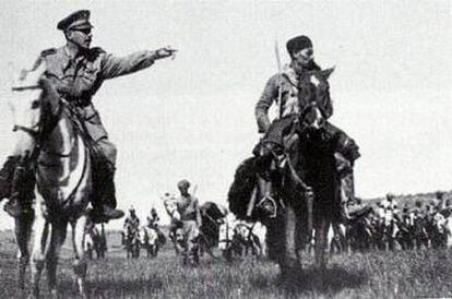 Amedeo Guillet famoso por sus cargas de caballería nocturnas en Etiopía al frente de sus jinetes amhara. 