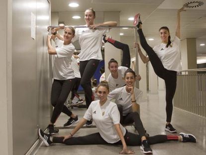 El equipo de gimnasia rítmica española .
