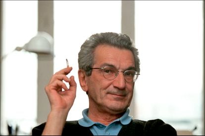 Toni Negri portrayed in his home in Paris, in 1997. 