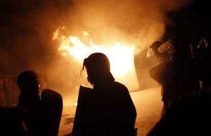 La policía interviene en los disturbios registrados del pueblo de Katunitsa, al este de Sofía.