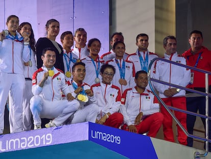 El equipo mexicano de clavados que participó en los Juegos Panamericanos de Lima 2019.