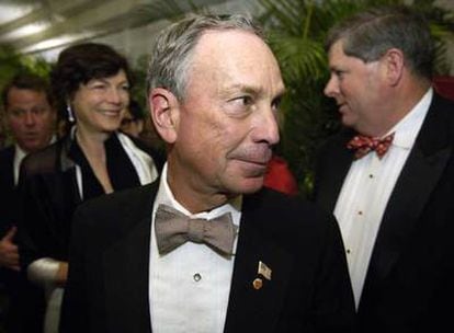 Michael Bloomberg acudió el sábado a la fiesta de los corresponsales de prensa en la Casa Blanca.
