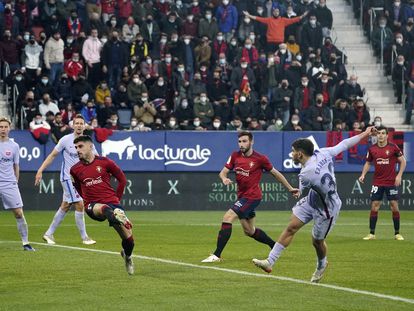 Abde, en el momento de marcar su tanto a Osasuna.