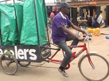 Lagos apuesta por el reciclaje a pedal