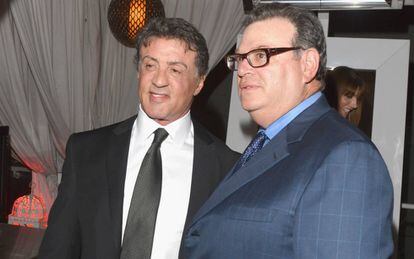 El abogado Marty Singer junto al actor Sylvester Stallone en una fiesta en agosto de 2012. 