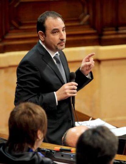 El consejero de Interior, Ramon Espadaler, durante la sesión de control.