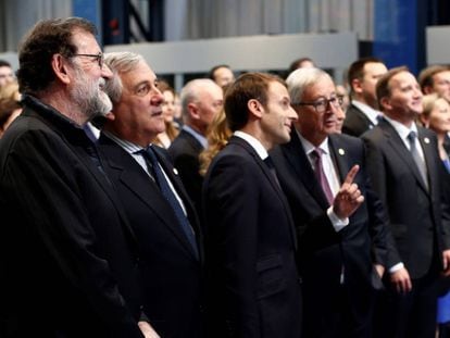 Los jefes de Gobierno de Espa&ntilde;a y Francia y los presidentes del Parlamento y Comisi&oacute;n de la UE, este viernes, en la cumbre social europea de Gotemburgo (Suecia).