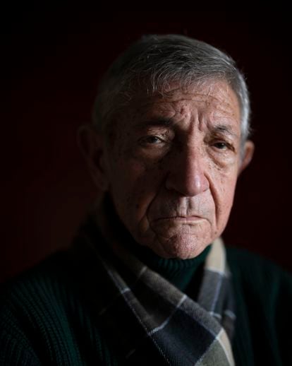 Jaime Pita, administrador del cine Alfonsetti durante más de 40 años y político del PP en Galicia, retratado este invierno en Betanzos. 